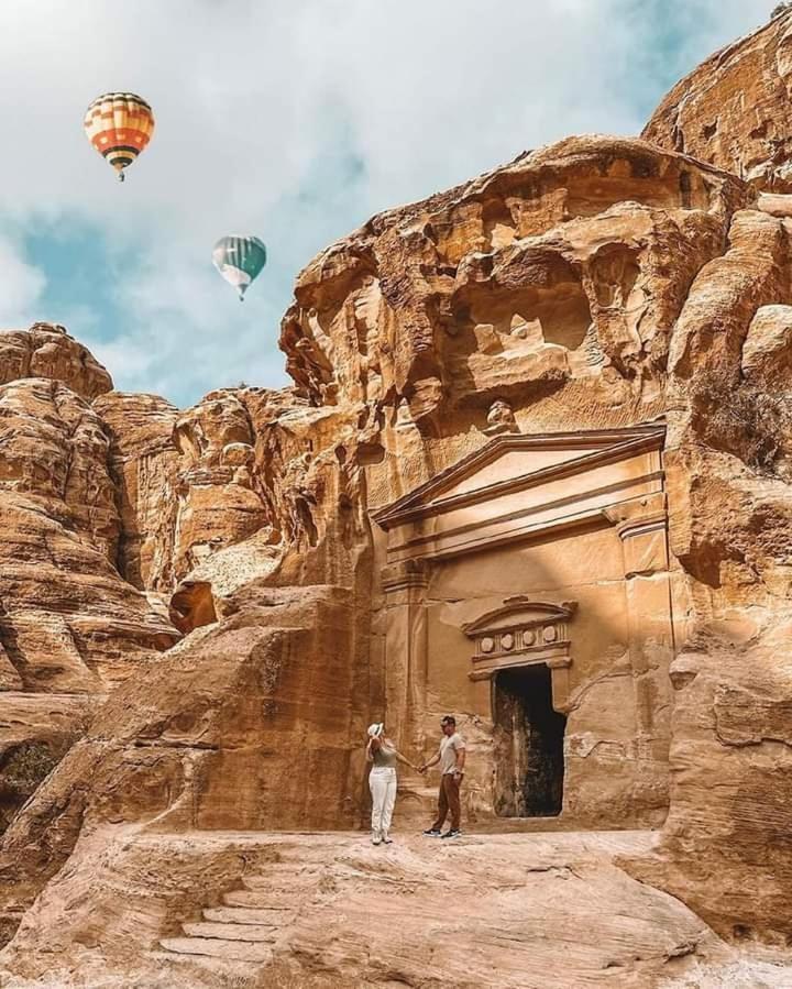 Little Petra Heritage Village Wadi Musa Esterno foto
